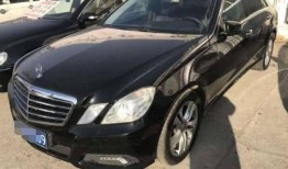 南京奔驰车主爆料最新消息,维权事件持续发酵，真相待解