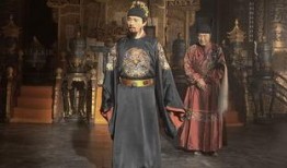 无能皇帝在线观看,穿越时空的逆袭传奇