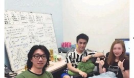 何猷君爆料父亲视频在线观看,父亲视频背后的惊人真相