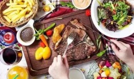 养老机构饮食真实爆料视频,揭秘养老院里的饮食现状