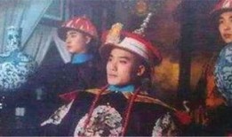 无能皇帝在线观看,穿越时空的逆袭传奇