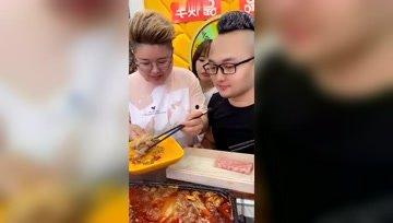 娱乐吃瓜酱葫芦,揭秘娱乐圈那些不为人知的幕后故事