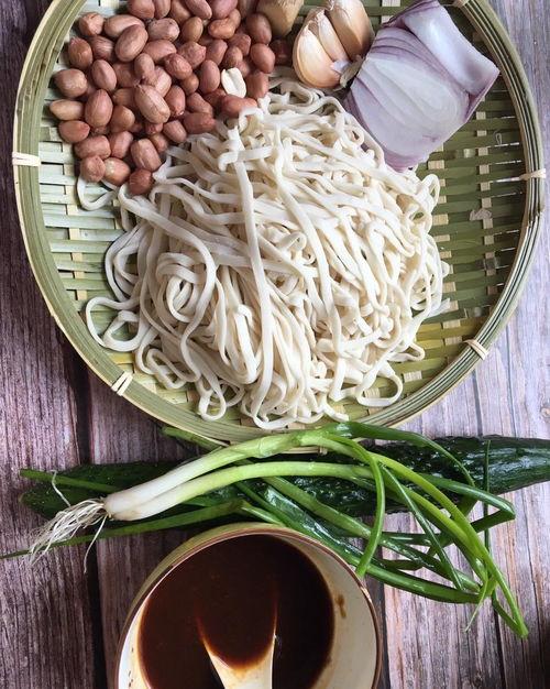 娱乐吃瓜酱吃面条小说在线阅读